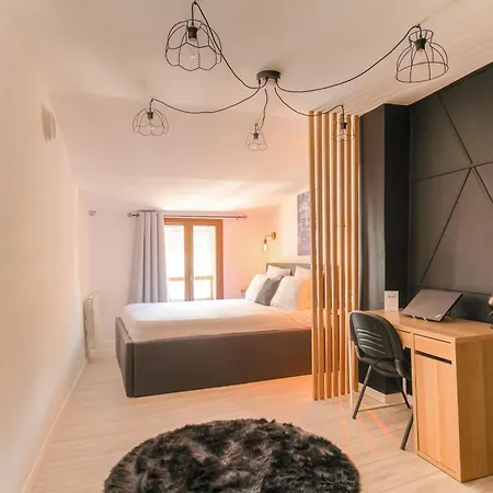 La Suite Neuvilloise Neuville-sur-Saône Exterior foto